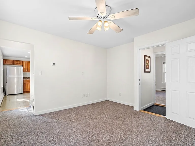 62 Thomas St #A — Photo 2