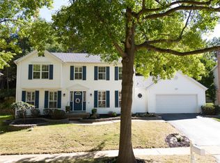 1642 Clayton Spur Ct, Ballwin, MO