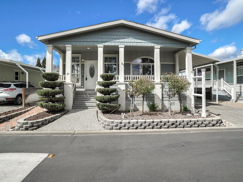 1st image of 87 Park Dr #87