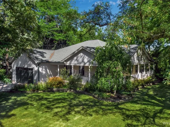 741 Ridge Rd, Lewiston, NY 14092