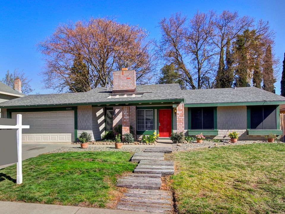 2nd image of 10063 Shady View Ct