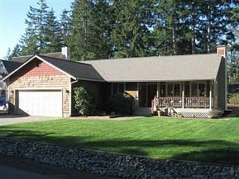 1st image of 190 E Lake Forest Dr