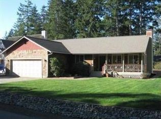 190 E Lake Forest Dr, Allyn, WA 98524