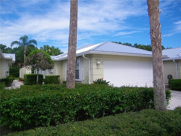 2nd image of 1613 SW Waterfall Blvd