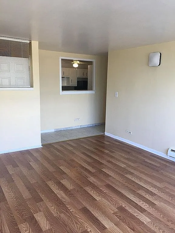 6171 N Sheridan Rd APT 303 photo 1