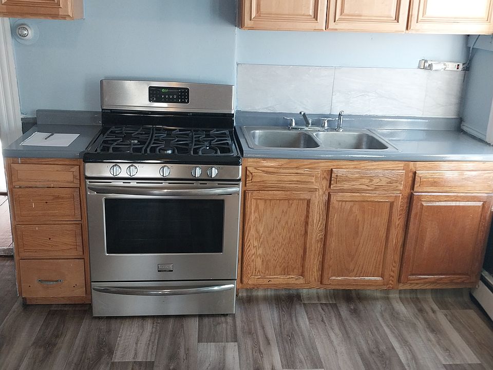 1st image of 71 Felix St