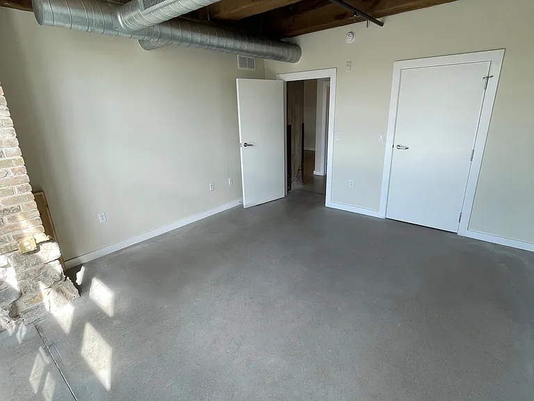 River Place Lofts — Photo 71