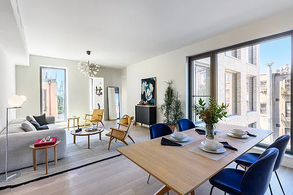 Sold by Nest Seekers International | media 16