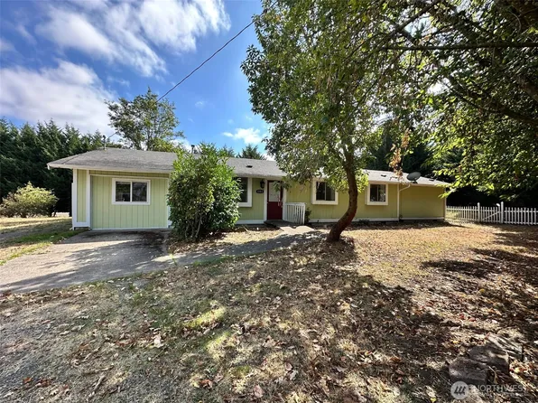 404 Edwards St NW, Yelm, WA 98597