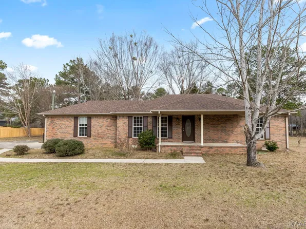 615 Maple St, Clanton, AL 35045