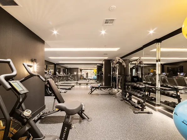 1270 New York Avenue image 1 of 21