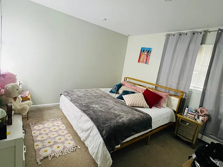 208 Poplar St #2 — Photo 5