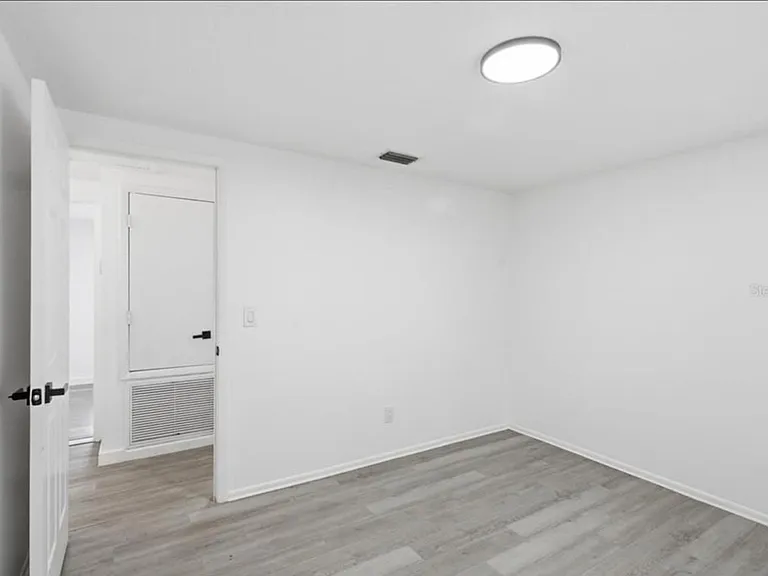 1723 E Idell St — Photo 13