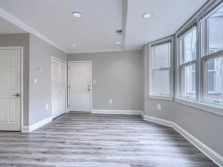 333 S Fremont Ave #H — Photo 5