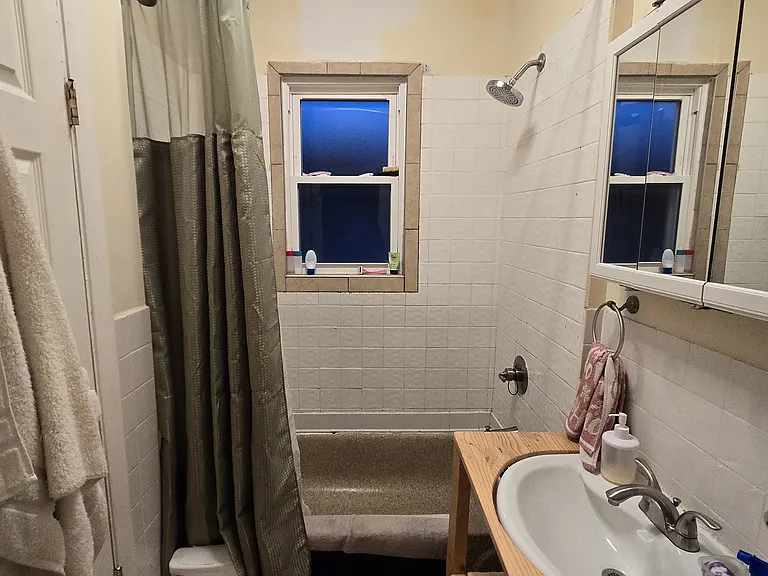 2730 N Marmora Ave #2 — Photo 8