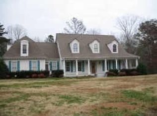 7840 Lords Way, Ball Ground, GA 30107