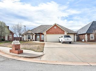 2504 NW 151st St, Edmond, OK 73013