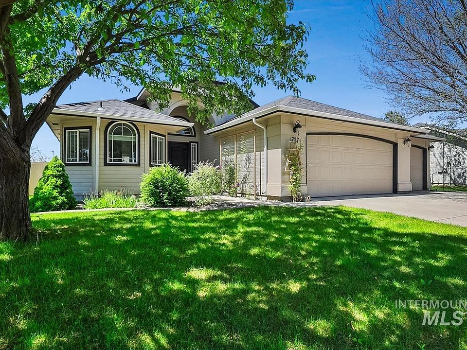 1st image of 1727 N Vinifera Pl