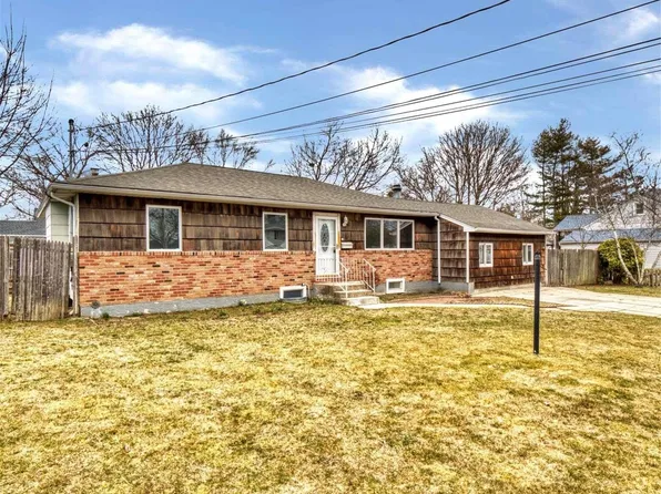 155 Overton Street, Deer Park, NY 11729