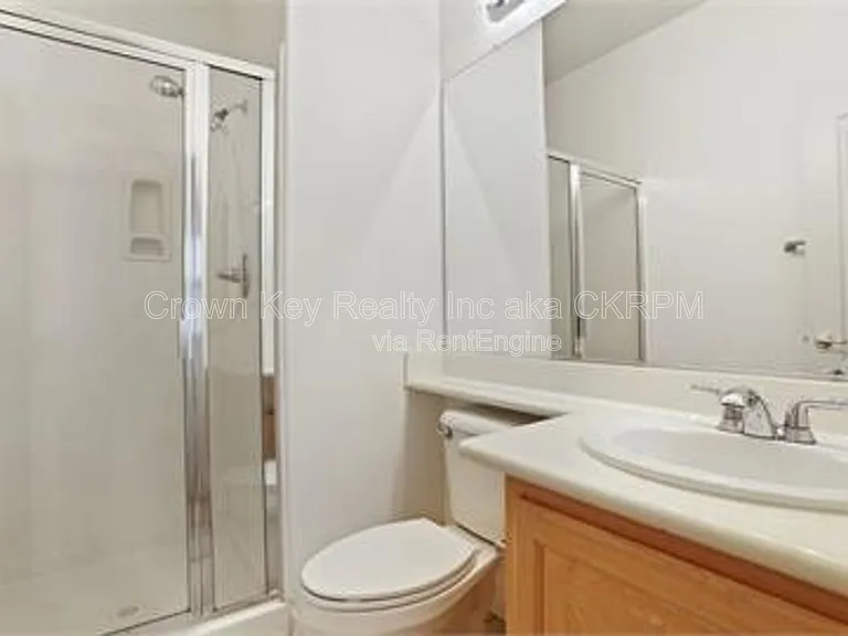 1844 Oswego Ct — Photo 10