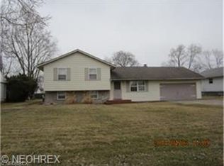 3946 Crestview Ave SE, Warren, OH