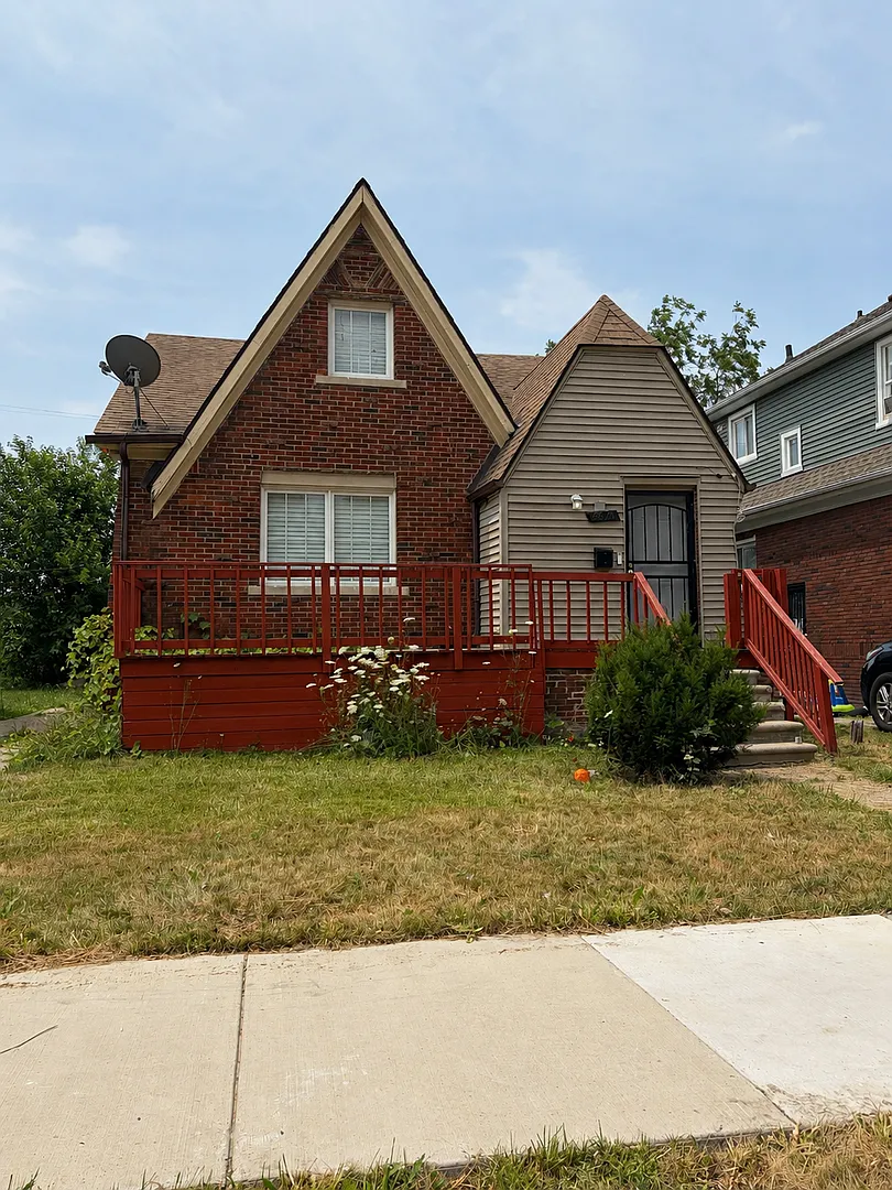 5 bedroom house! — Photo 1