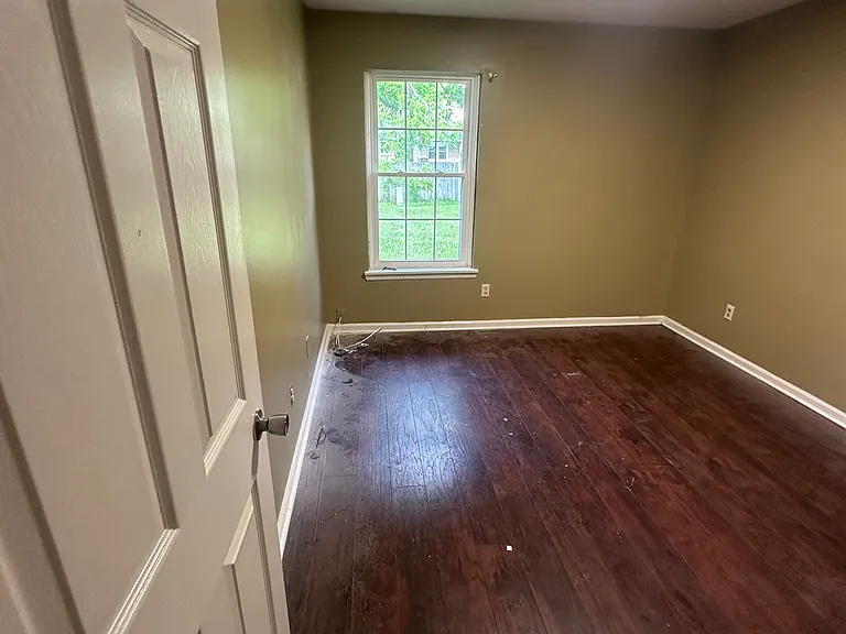 1198 Mount Rushmore Way — Photo 10