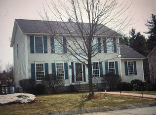 60 Independence Ln, Manchester, NH 03104