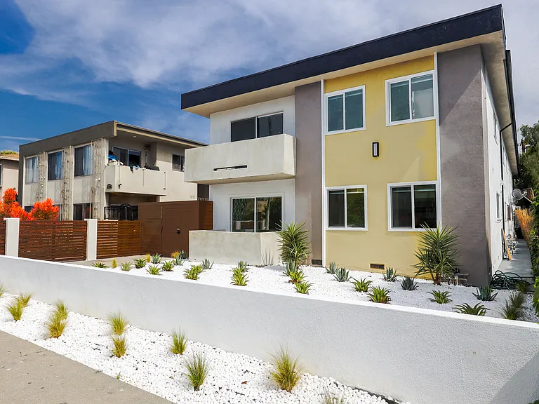 2034 S Garth Ave #A — Photo 21