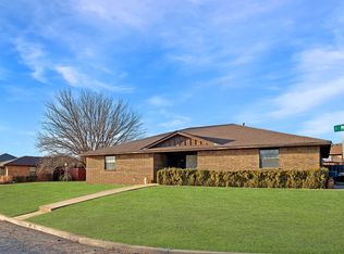 109 Mesquite Ave, Sayre, OK 73662
