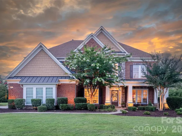 10210 Alouette Dr, Waxhaw, NC 28173