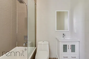 Rented by Rennit Inc.