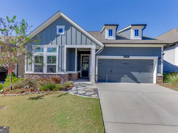 6968 River Rock Dr, Flowery Branch, GA 30542