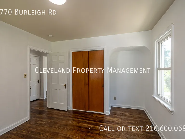4770 Burleigh Rd — Photo 11