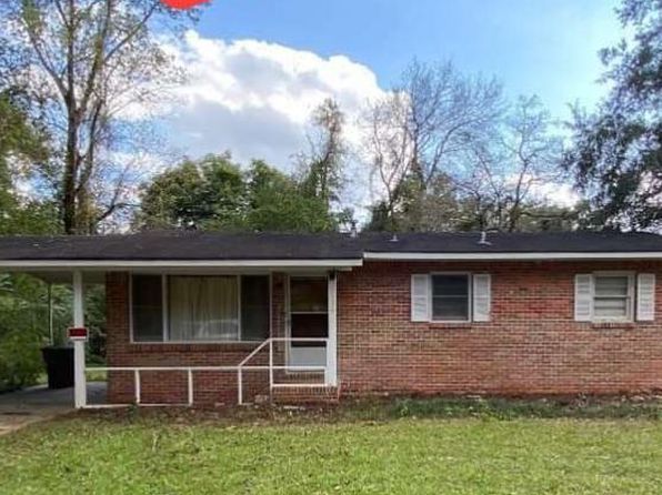 1156 Oak Lane Dr