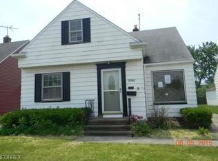 19900 McCracken Rd, Maple Heights, OH 44137