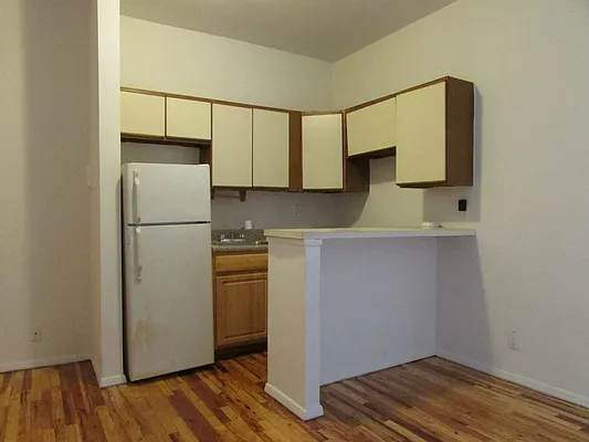 Rented by Westminster Management | media 29