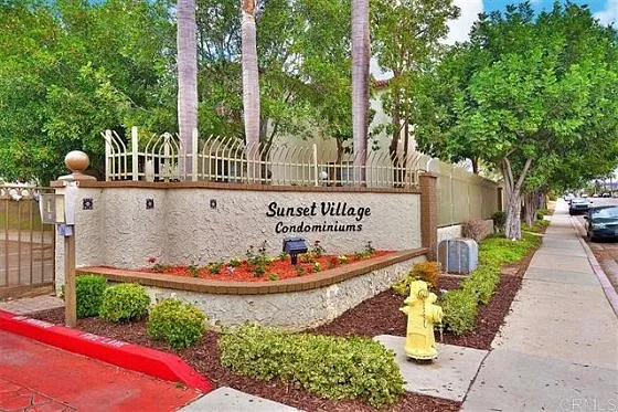 1 bed, 576 sqft, $1,950 — Photo 2
