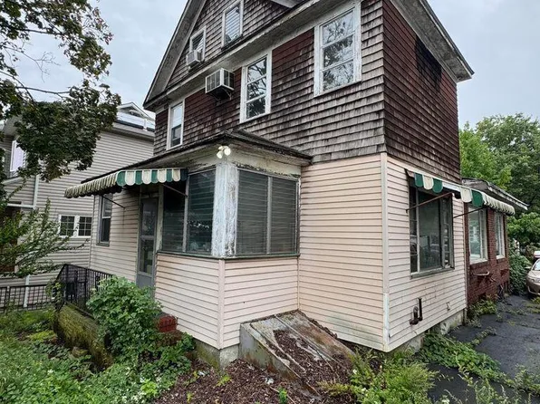 15 Roosevelt St, Staten Island, NY 10304