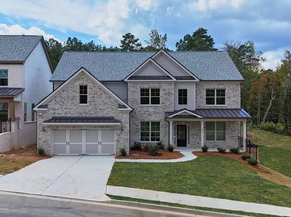 5886 Creek Indian Dr, Sugar Hill, GA 30518