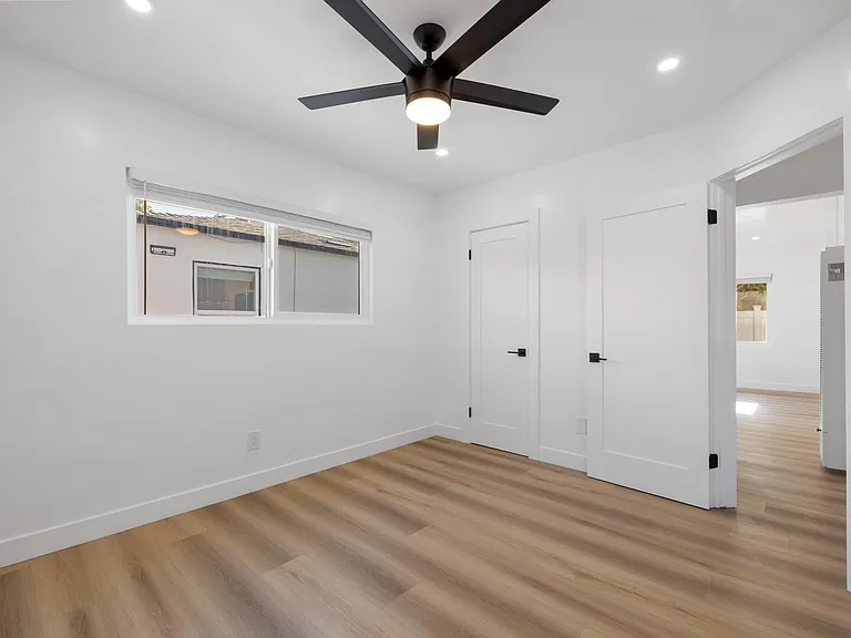 114 Madison Ave #C — Photo 12