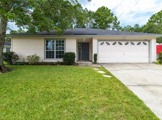 8362 Fire Fly Ln, Jacksonville, FL 32244