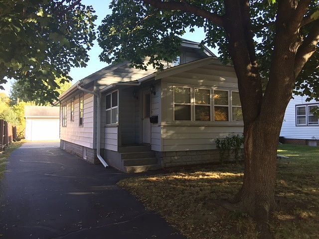 1st image of 604 Sydney Ave