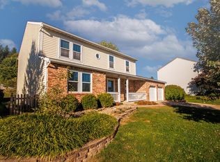 107 N Highview Blvd, Pataskala, OH 43062