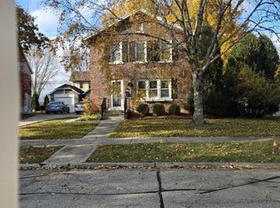 208 Orchard Rd, Kohler, WI 53044