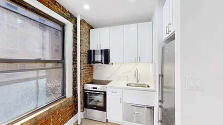 Rented by Brighton Management