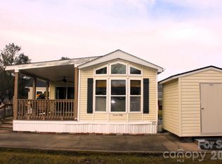 29 Polka Ln, Waynesville, NC 28785