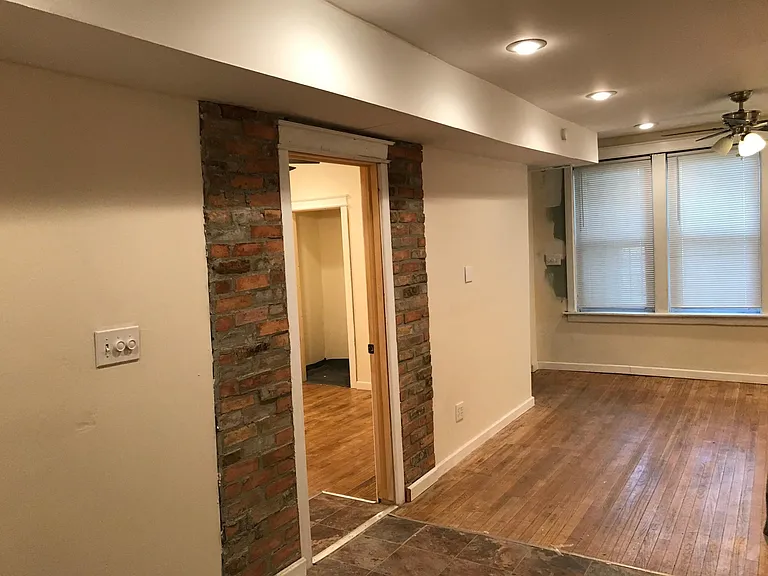9616 S Exchange Ave #1 — Photo 21
