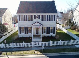 42873 Nashua St, Ashburn, VA 20147