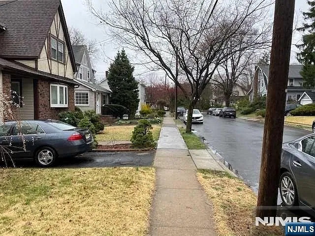 2 bed, 1.5 bath, $3,500 — Photo 3